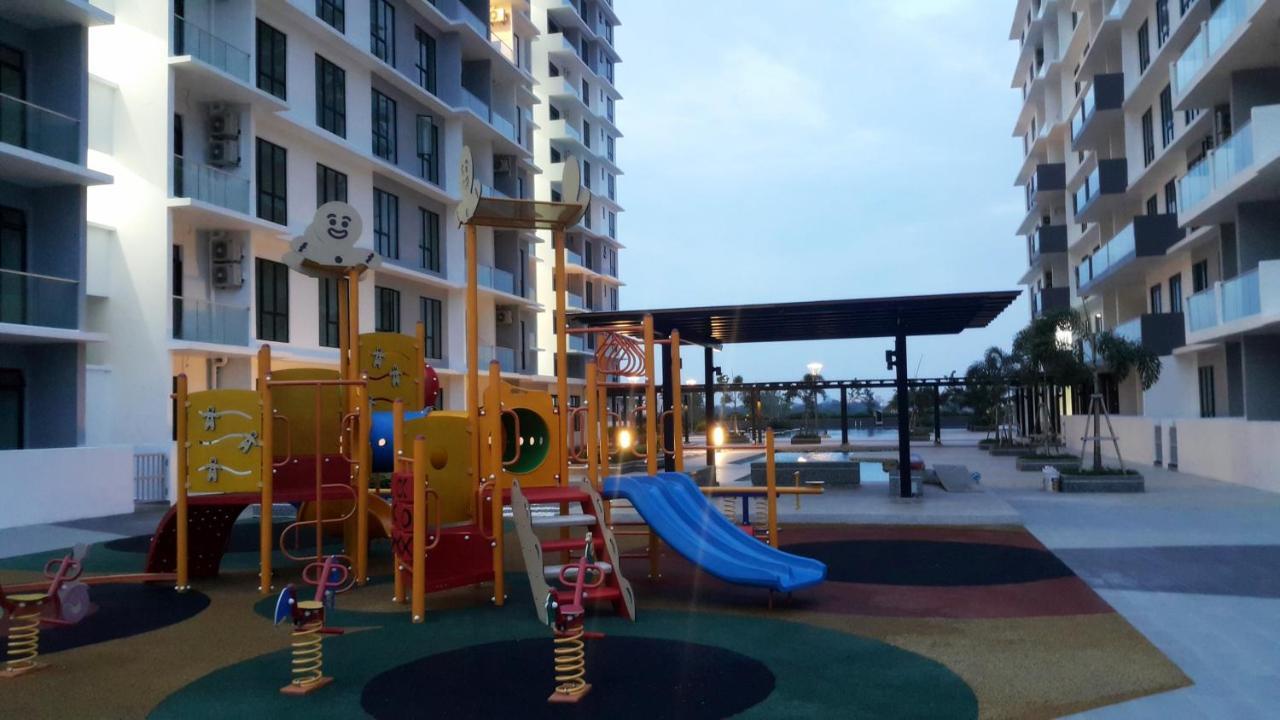 Апартаменты 5Min Paradigm Mall 15Min Sutera Mall Ciq 10Pax Джохор-Бару Экстерьер фото